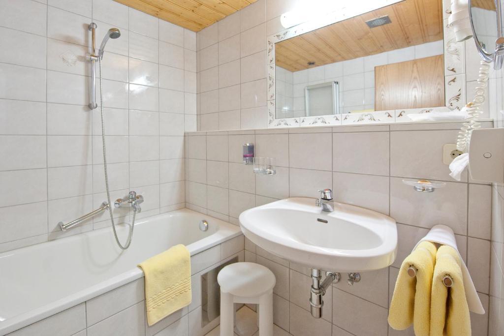 Hotel Jagdhof Bed & Breakfast Obergurgl Δωμάτιο φωτογραφία